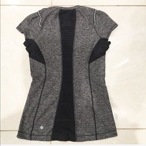 Lululemon Women’s Shirt